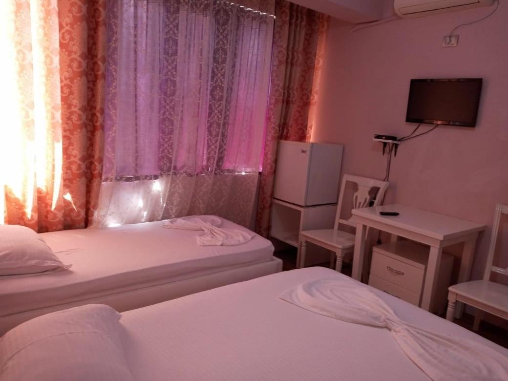 British Hotel Himarë Exteriér fotografie
