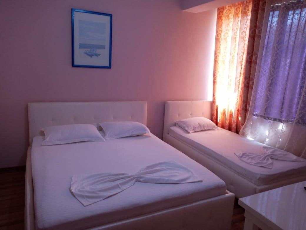 British Hotel Himarë Exteriér fotografie